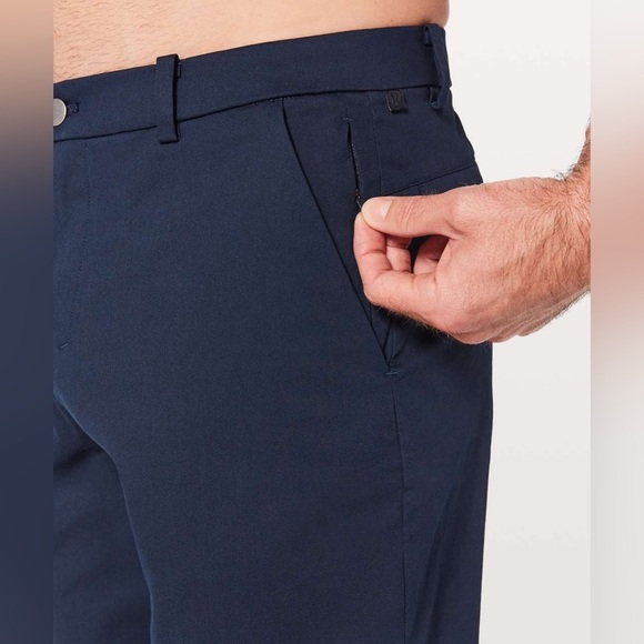 Lululemon Commission Short Slim Chino 9" True Navy - Picture 4 of 12